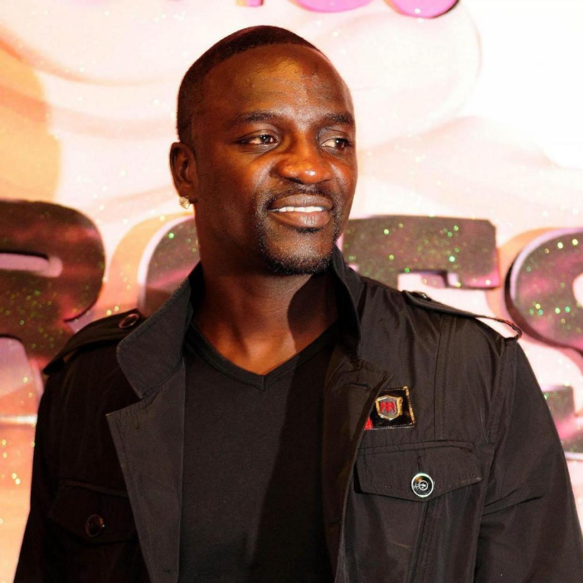 Akon Weighs In On Jay-Z's NFL Deal