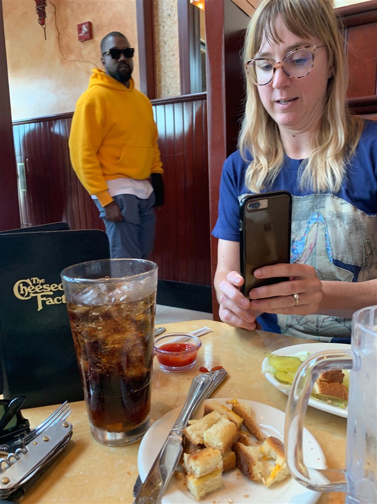 Woman Sneaking Photo Of Kanye West At The Cheesecake Factory (2)