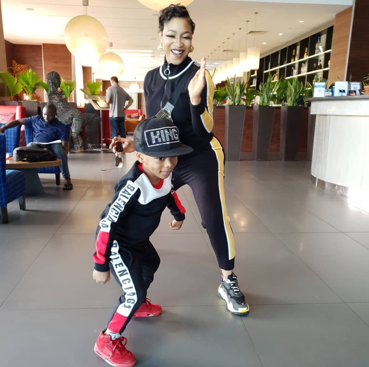 Tonto Dikeh Prays For Babies As School Returns (3)