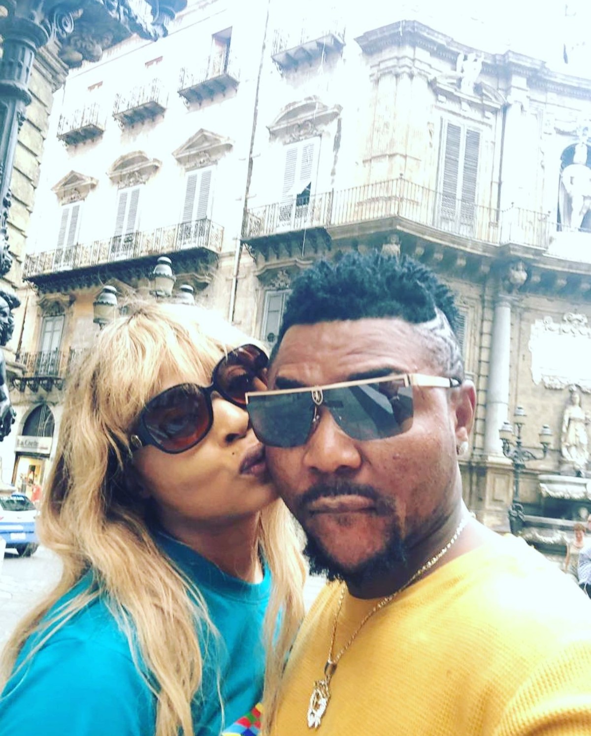 Oritsefemi And His Wife Loved Up Italy Vacation Photos (2)