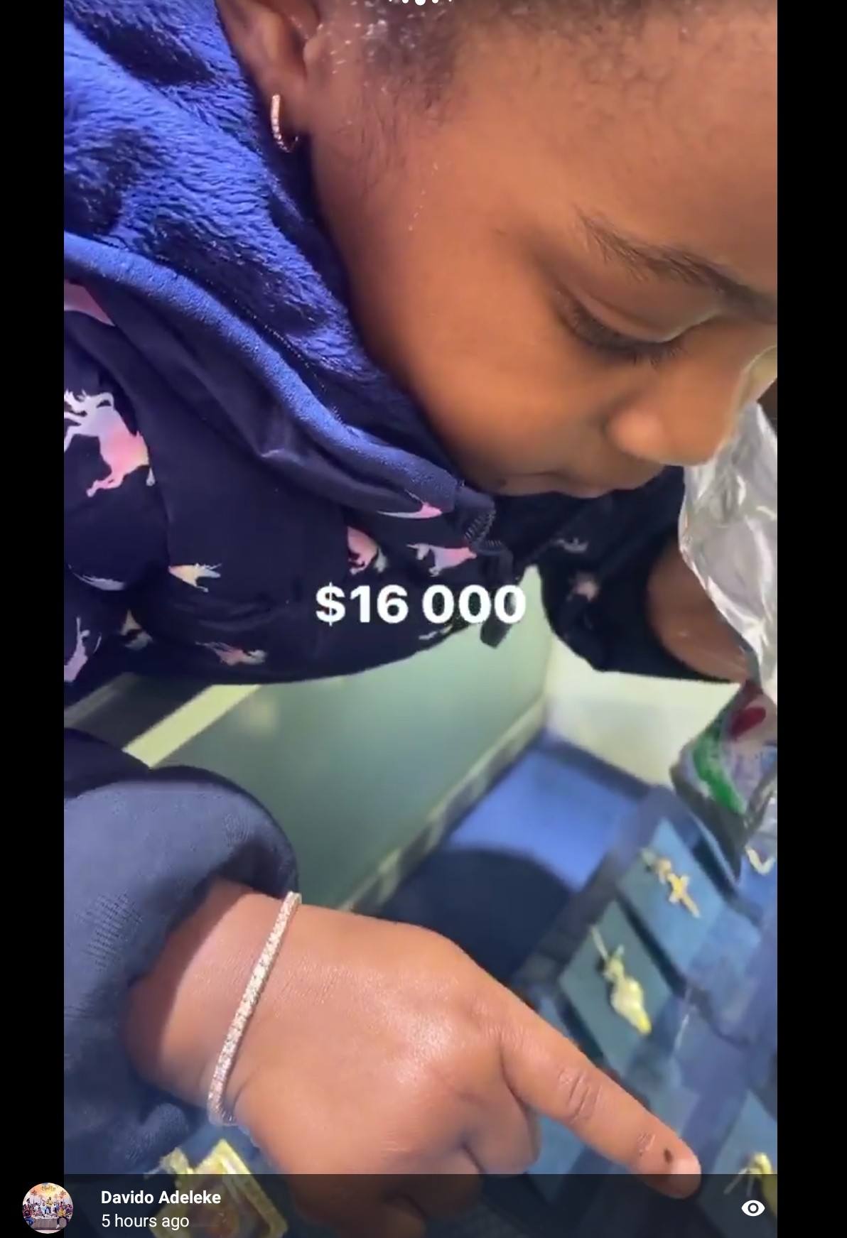 Davido Buys Daughter Hailey $16K Bracelet (3)