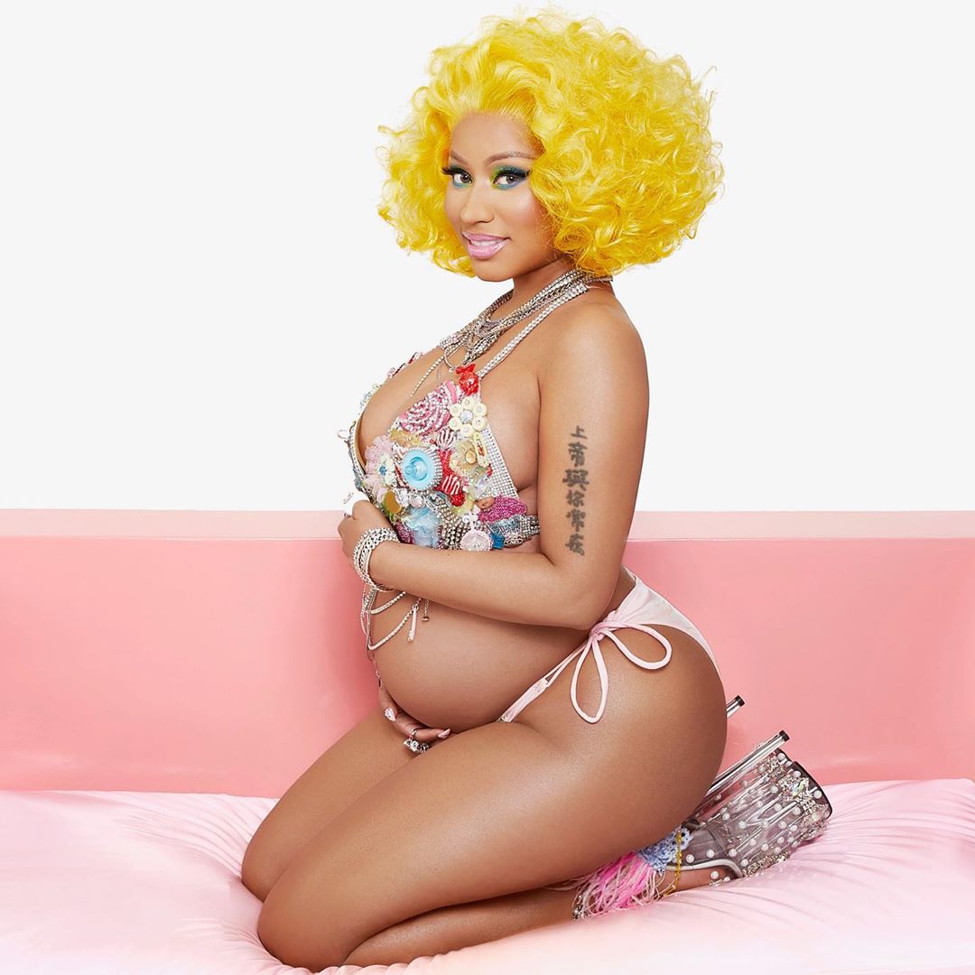 Nicki Minaj Bare Baby Bump Bikini Photo (2)