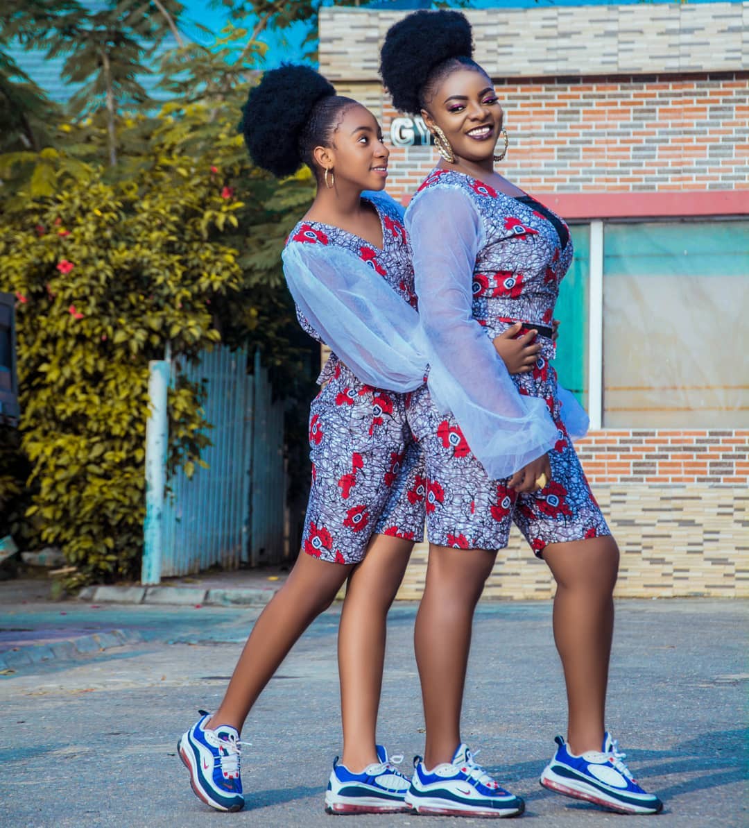 Adaeze Onuigbo And Mother Matching Ankara Outfits (6) Amebo Book