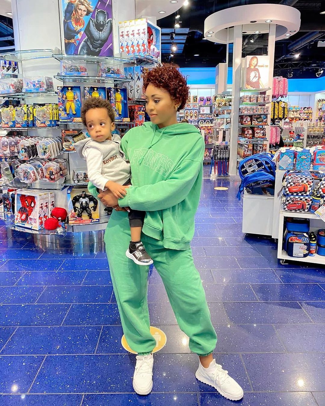 Regina Daniels Son Munir London Toy Shop (3)